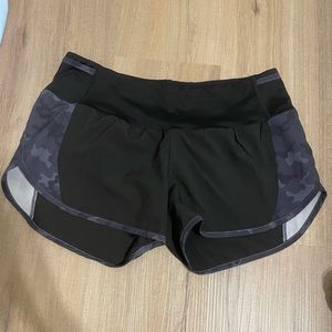 Black zyia shorts